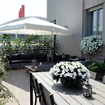 Zuretti 61 Oda ve Kahvaltı