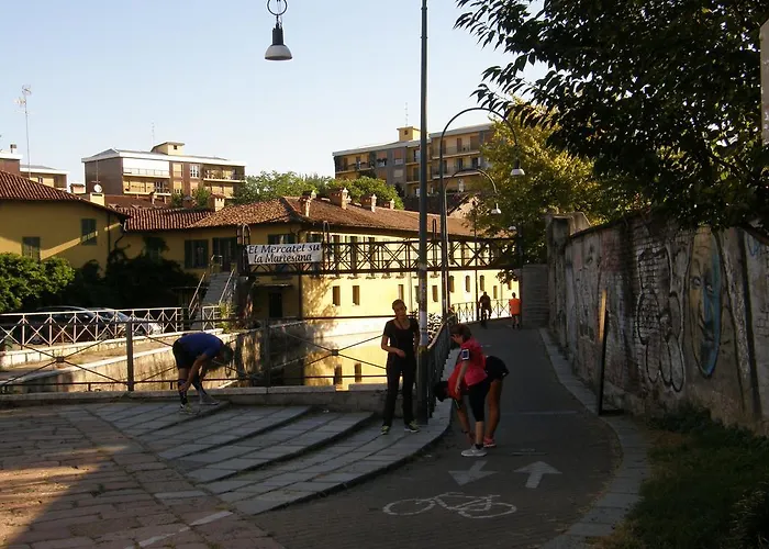 Zuretti 61 Nocleg ze śniadaniem 3*